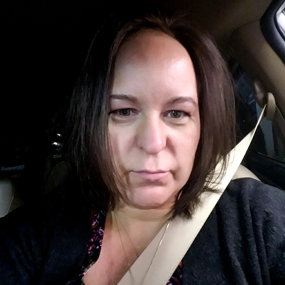 Meet your Posher, Renee